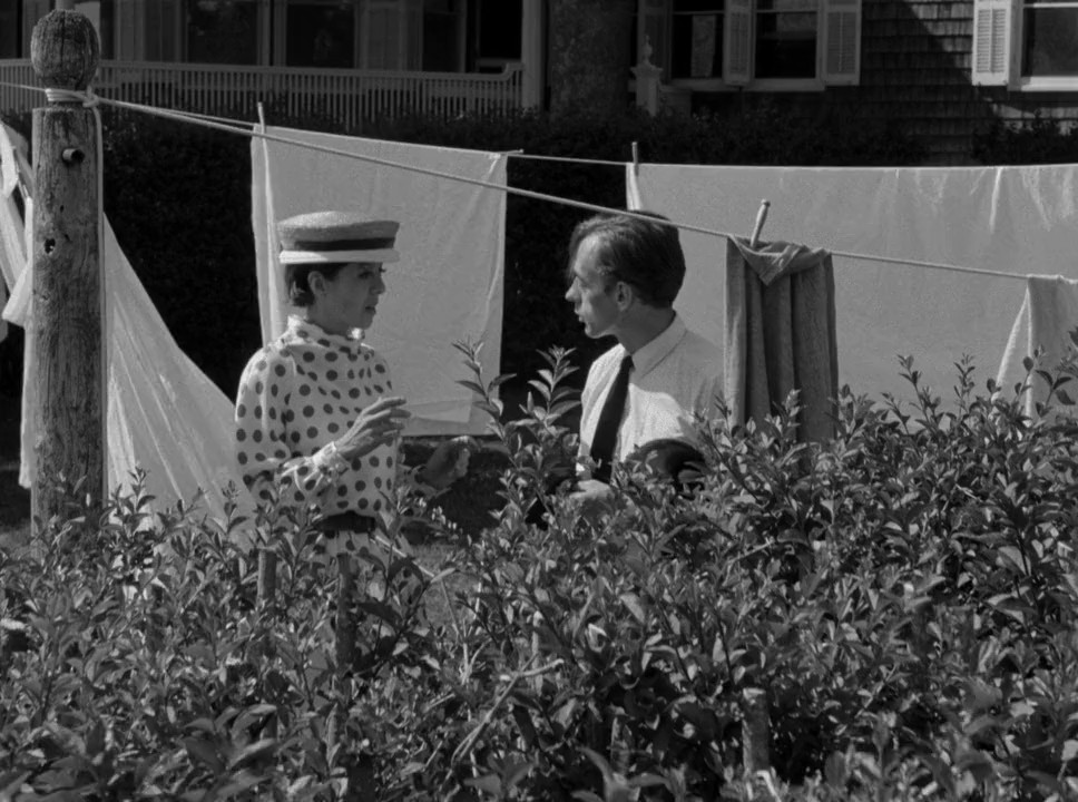 The Wedding Party (1969) BluRay Hindi + English 720p x264 AVC DD 2.0 ESub.mkv.0002